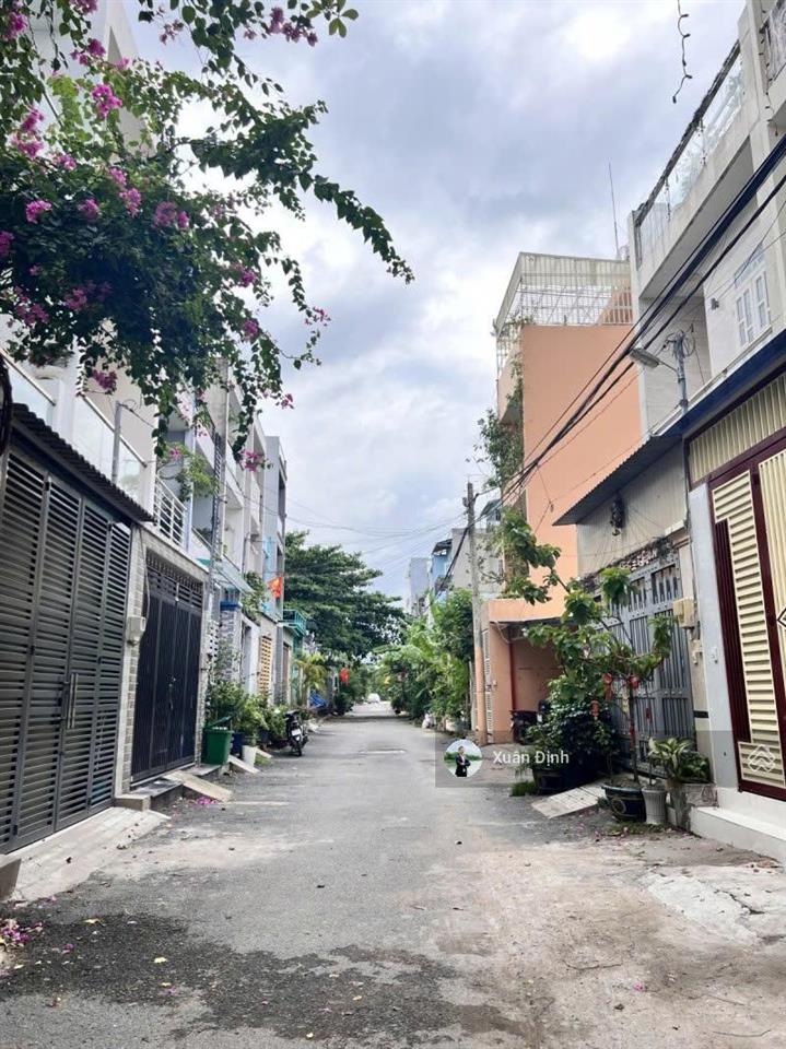 Nhà gò cát quận 9 tp thủ đức cũ 66m² ngang 5.2m ô tô thông 3 phòng ngủ chỉ 4.3 tỷ sổ hồng riêng