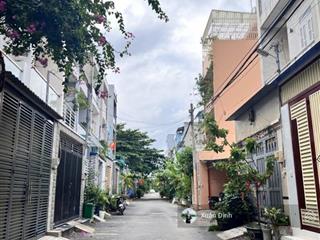 Nhà gò cát quận 9 tp thủ đức cũ 66m² ngang 5.2m ô tô thông 3 phòng ngủ chỉ 4.3 tỷ sổ hồng riêng