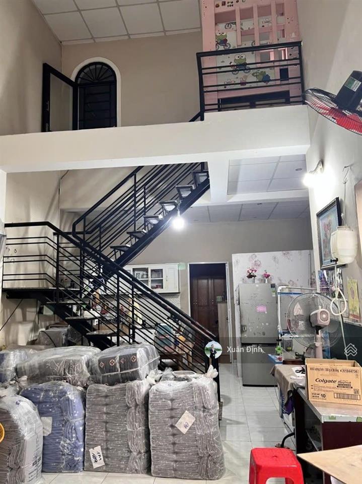Nhà gò cát quận 9 tp thủ đức cũ 66m² ngang 5.2m ô tô thông 3 phòng ngủ chỉ 4.3 tỷ sổ hồng riêng