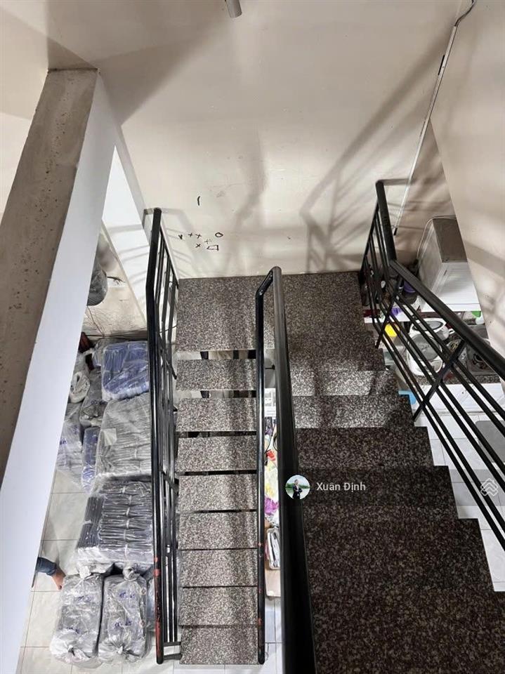 Nhà gò cát quận 9 tp thủ đức cũ 66m² ngang 5.2m ô tô thông 3 phòng ngủ chỉ 4.3 tỷ sổ hồng riêng