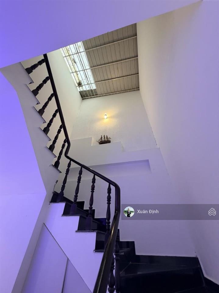 Nhà gò cát, phú hữu 80,1m2 công nhận sổ hồng riêng hoàn công đầy đủ đường rộng 6m, chỉ 6,4 tỷ