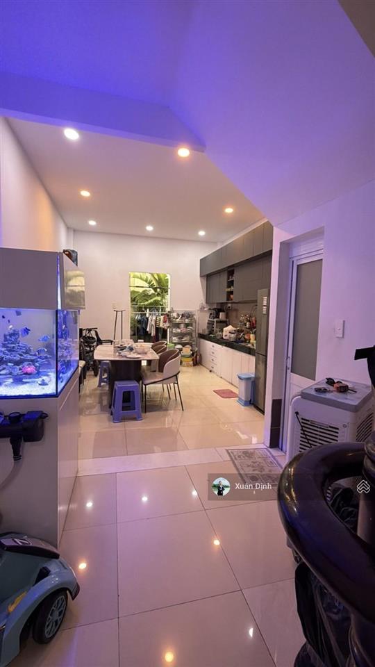 Nhà gò cát, phú hữu 80,1m2 công nhận sổ hồng riêng hoàn công đầy đủ đường rộng 6m, chỉ 6,4 tỷ