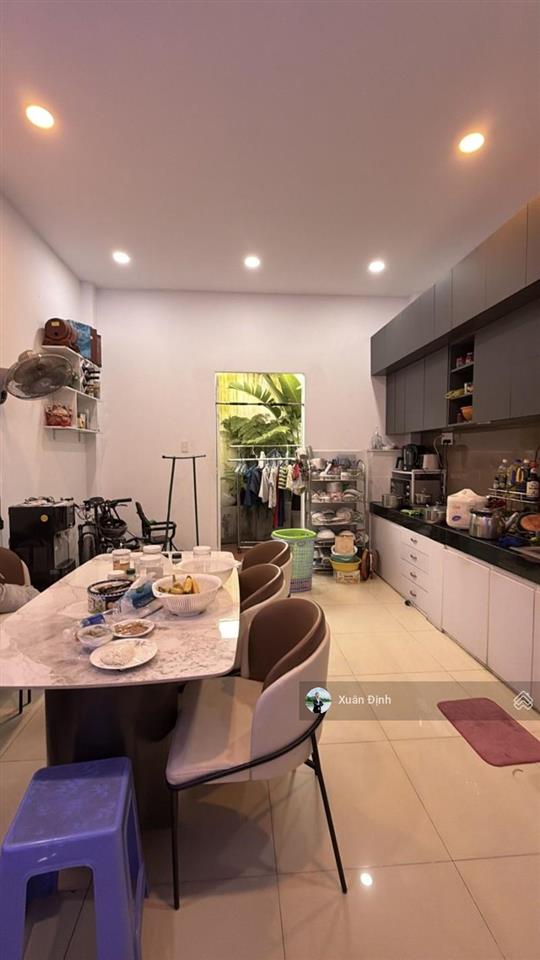 Nhà gò cát, phú hữu 80,1m2 công nhận sổ hồng riêng hoàn công đầy đủ đường rộng 6m, chỉ 6,4 tỷ