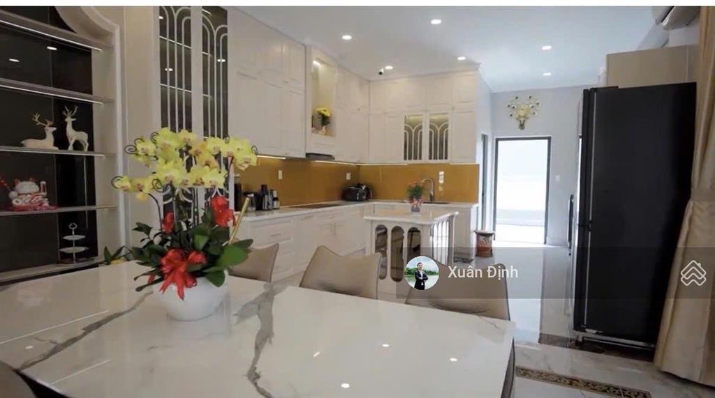 Biệt thự góc 2 mặt tiền 545m2 sân vườn mặt tiền bưng ông thoàn gần villa park thủ đức, giá 49.5 tỷ