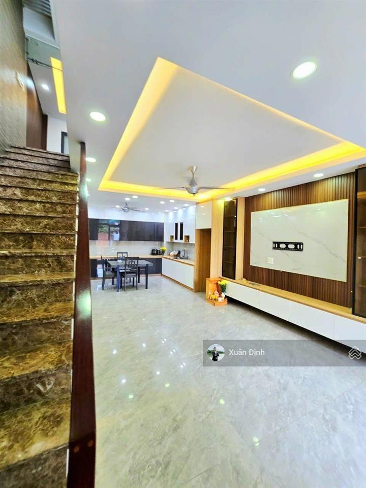 Bán nhà 5 tầng bình trưng tây 66m2 ngang 8.4m ô tô gần bv lê văn thịnh hoàn công đủ giá 8.6 tỷ 4 pn