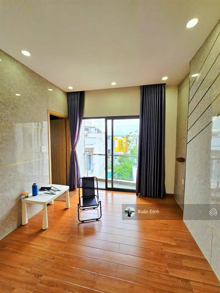 Bán nhà 5 tầng bình trưng tây 66m2 ngang 8.4m ô tô gần bv lê văn thịnh hoàn công đủ giá 8.6 tỷ 4 pn