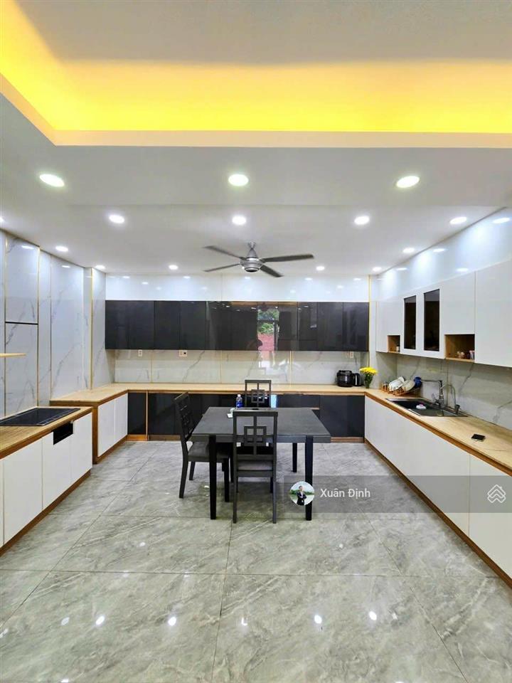 Bán nhà 5 tầng bình trưng tây 66m2 ngang 8.4m ô tô gần bv lê văn thịnh hoàn công đủ giá 8.6 tỷ 4 pn