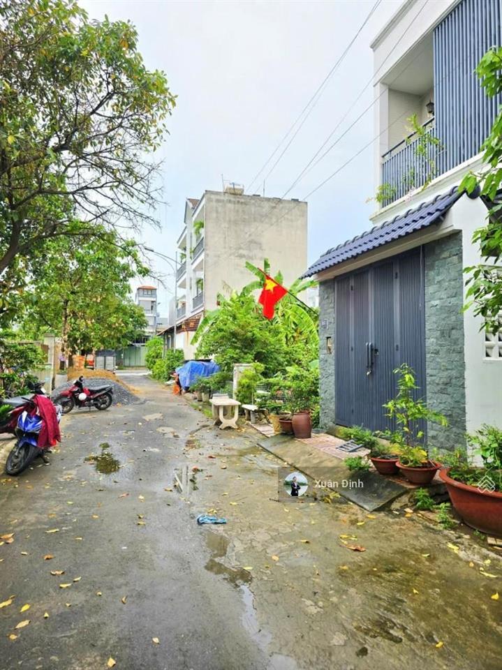 Bán đất long trường thủ đức 54m2 đường ô tô khu dân cư nam khang gần chợ giá 3,5 tỷ