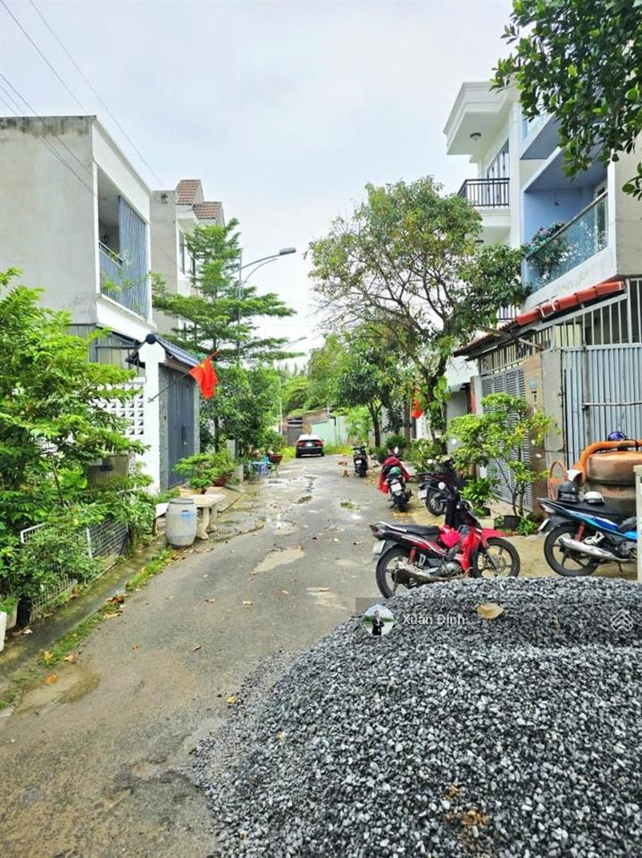 Bán đất long trường thủ đức 54m2 đường ô tô khu dân cư nam khang gần chợ giá 3,5 tỷ