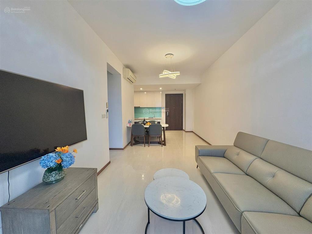 Trống sẵn cho thuê 2pn one verandah full nội thất mới tinh  xem nhà là mê