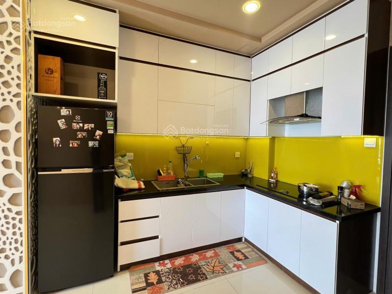 Chính chủ thiện chí bán căn 2pn1wc, view sông giá mềm 5ty8 nhận nhà