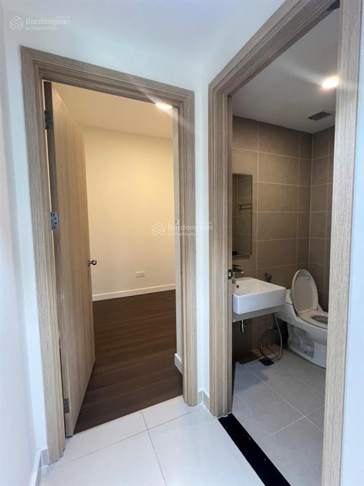 Chính chủ thiện chí bán căn 2pn1wc, view sông giá mềm 5ty8 nhận nhà