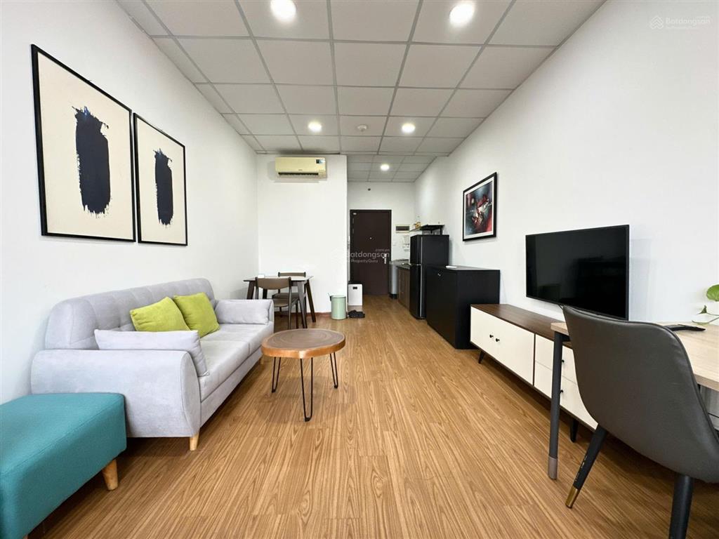 Nhà mới  chủ nhà thiện chí bán ot 31m2, giá 3 tỷ 2 bao hết, đã có sổ