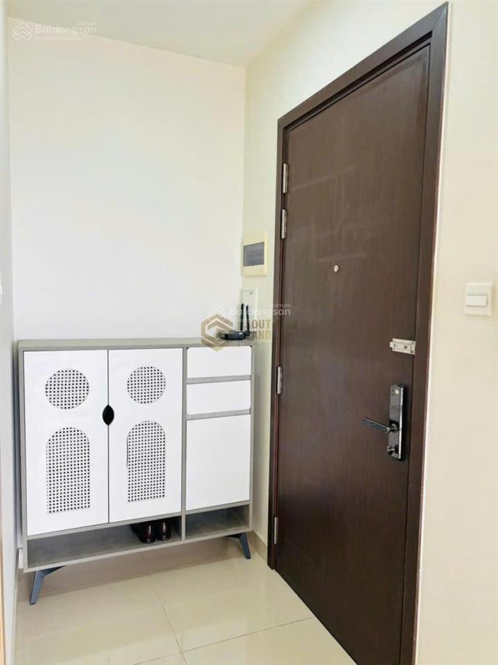 Chính chủ cần cho thuê studio full nội thất, nhà mới, trống sẵn, giá chỉ 10tr5