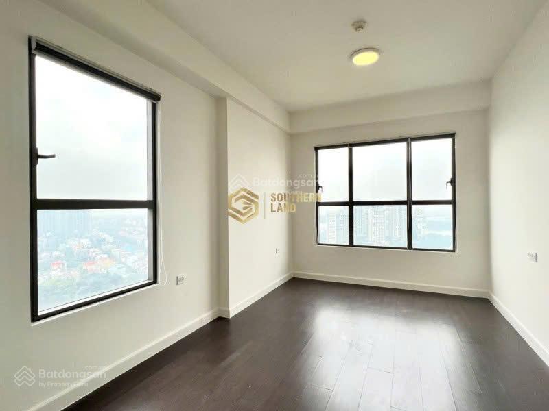 Trống sẵn 2pn nt cơ bản, dọn vào ngay, view sông