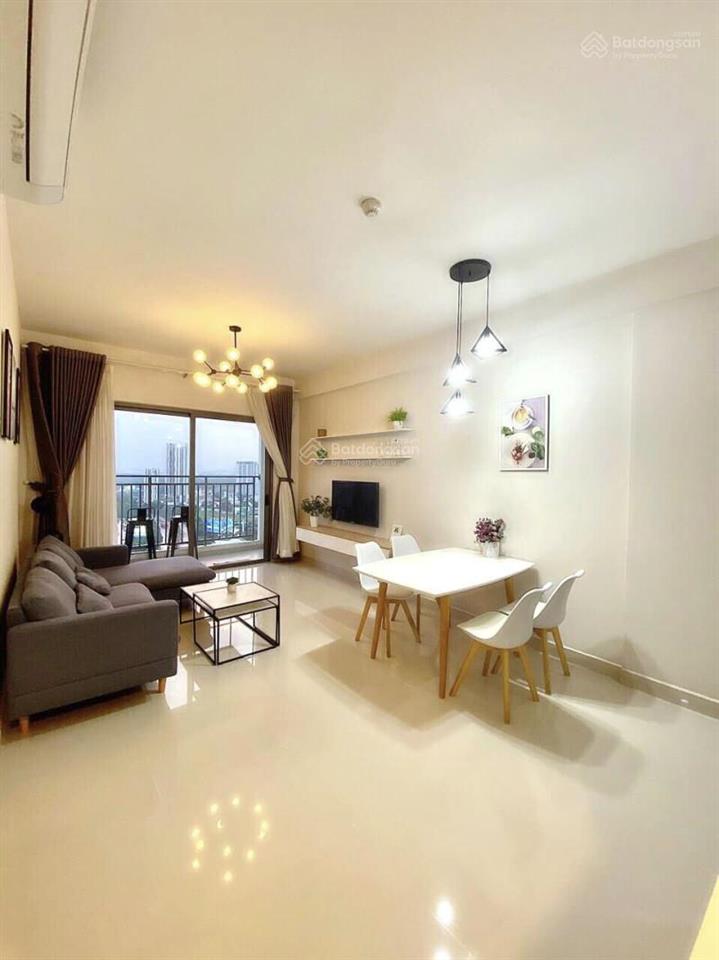 Cần ra hàng gấp , chủ nhà thiện chí bán 3pn tầng cao , view thoáng, sẵn hđ thuê