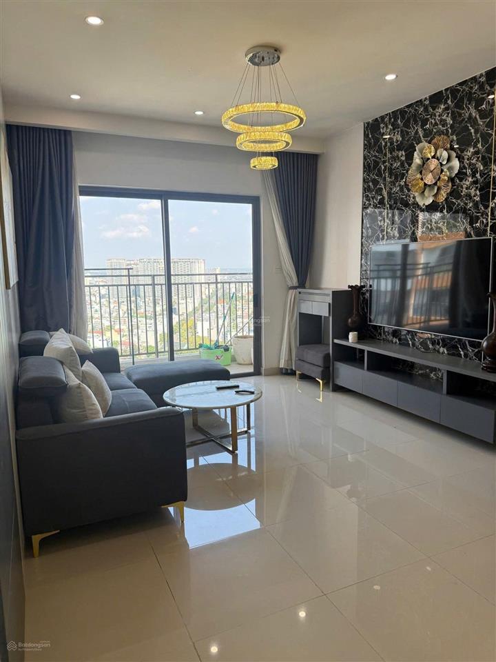 Cho thuê 3pn view sông  nt đẹp, giá mềm 21,5tr/tháng