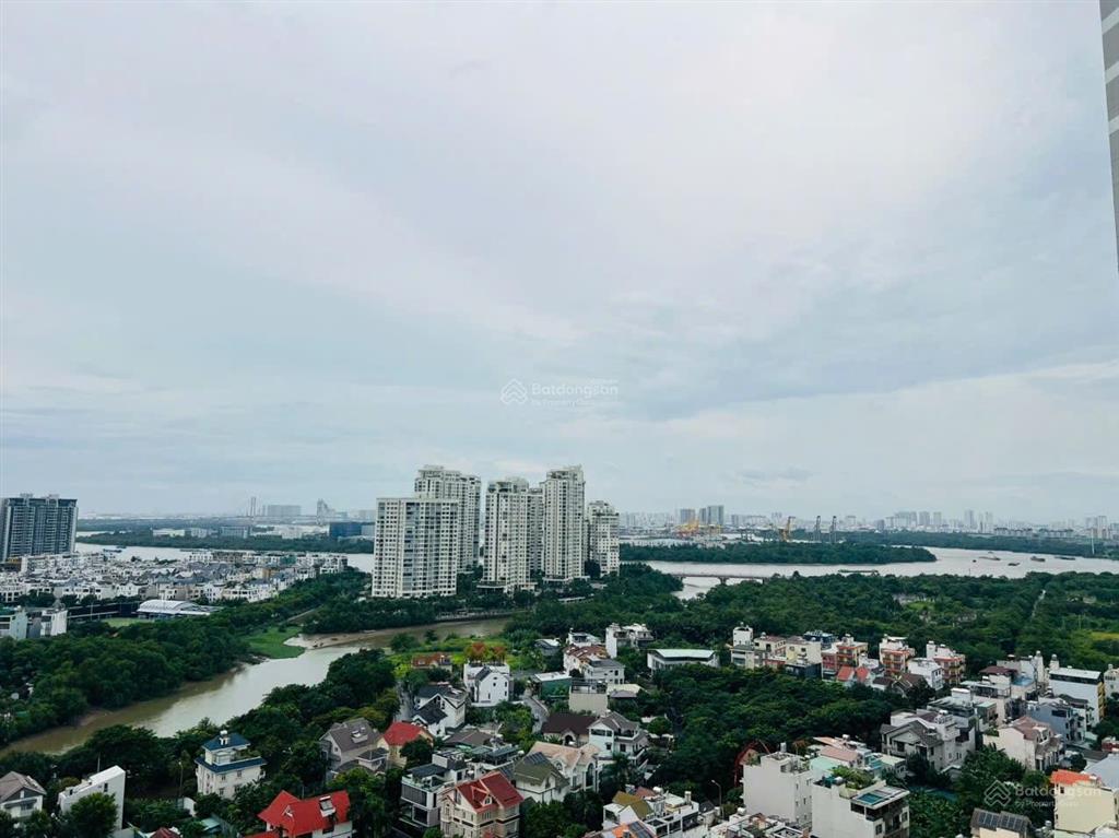 Sẵn sổ  chủ thiện chí bán 2pn view sông, không có căn thứ 2 giá 6tỷ4 bao hết