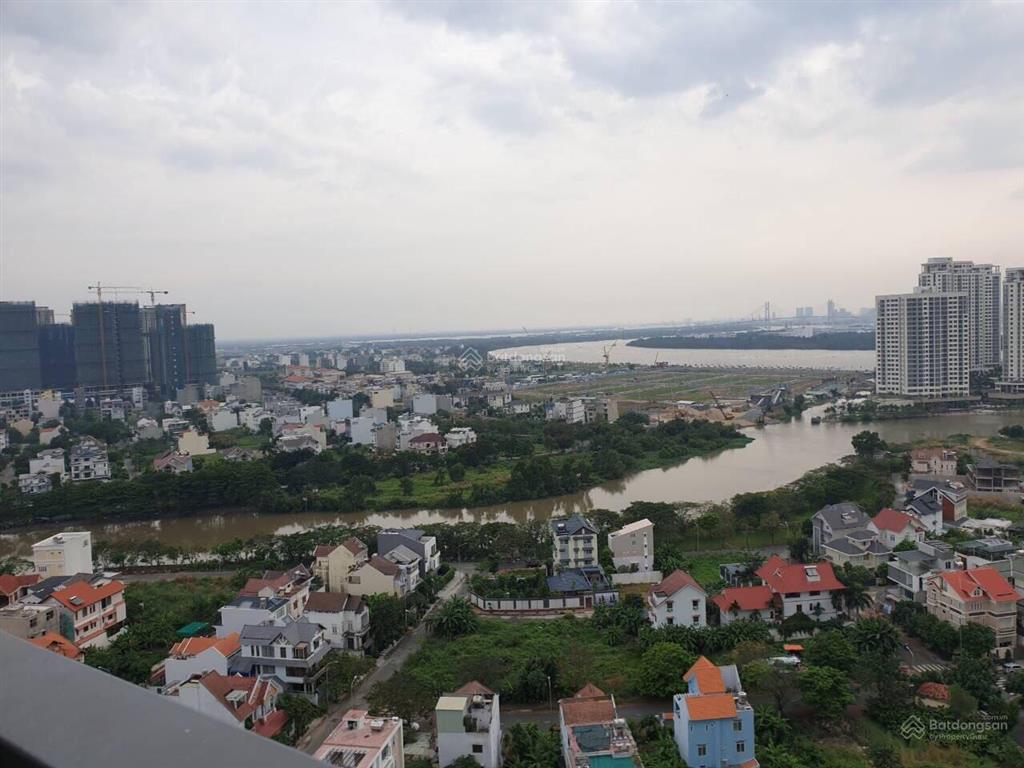 Sẵn sổ  chủ cần bán gấp 2pn 2wc view sông  giá siêu mềm 6 tỷ 4 nhận nhà