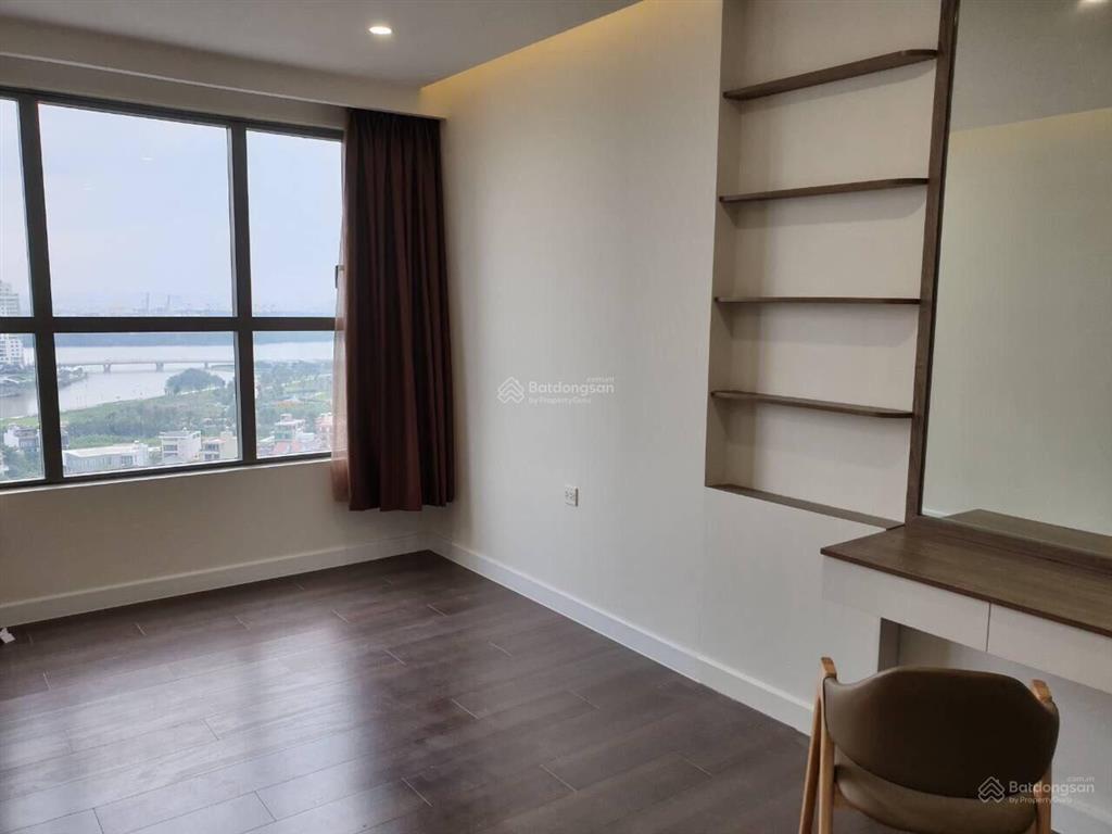 Sẵn sổ  chủ cần bán gấp 2pn 2wc view sông  giá siêu mềm 6 tỷ 4 nhận nhà