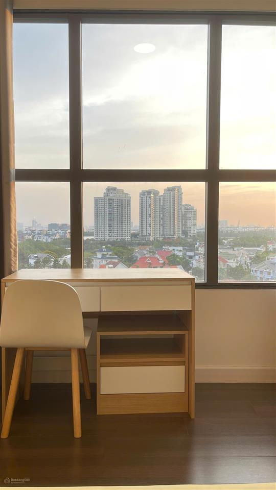 Trống sẵn cho thuê căn 2pn view sông, 16tr/tháng, đầy đủ nội thất