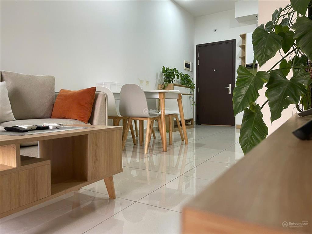 Trống sẵn cho thuê căn 2pn view sông, 16tr/tháng, đầy đủ nội thất