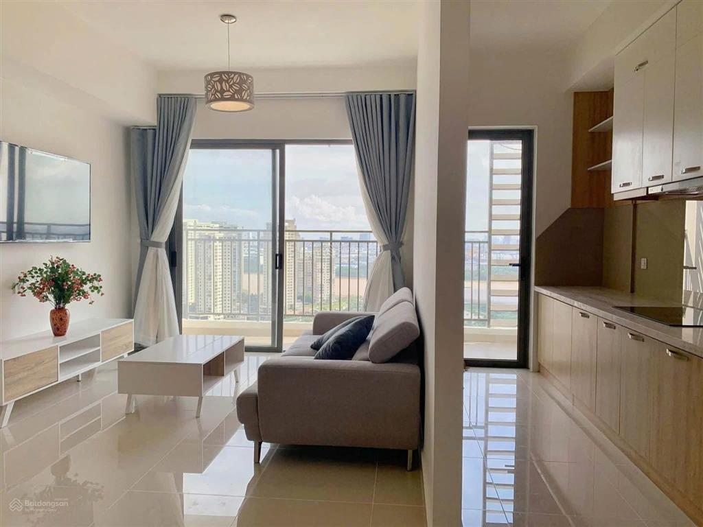 Gần trống 3pn diện tích lớn 109m2  nhà đẹp, view sông mát