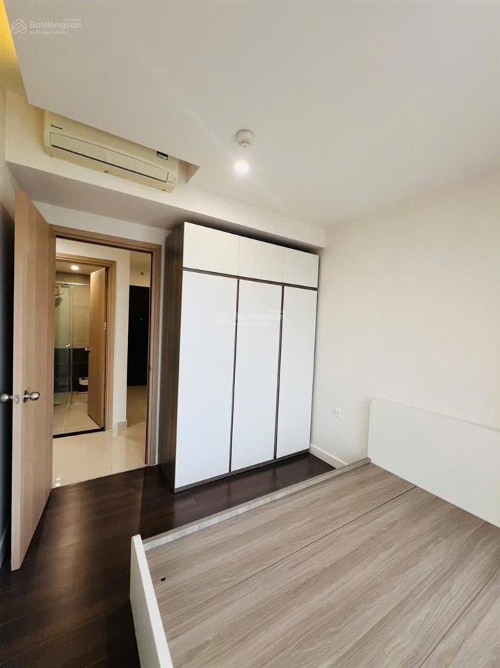 Chủ nhà thiện chí bán căn 2pn view sông  tầng đẹp, có thể dọn vào ở ngay, 7 tỷ 1 bao hết