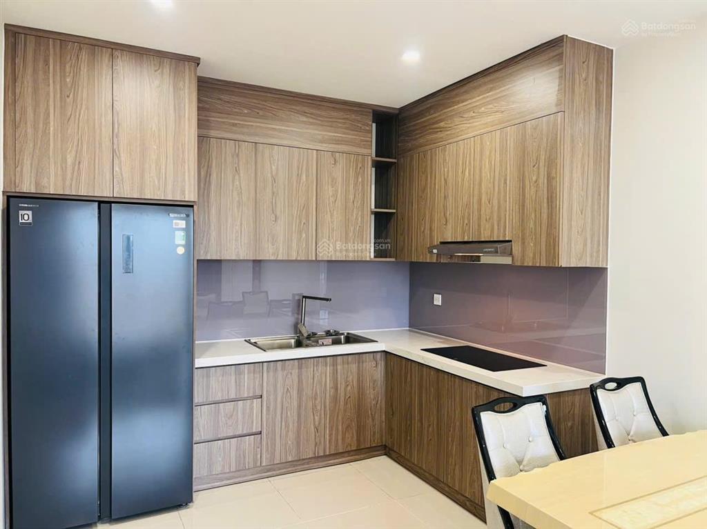 Chủ nhà thiện chí bán căn 2pn view sông  tầng đẹp, có thể dọn vào ở ngay, 7 tỷ 1 bao hết