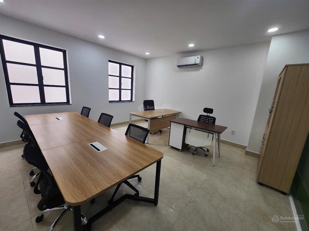 Cho thuê vp cityland diện tích 40m² 9tr/th có máy lạnh, chỗ để xe miễn phí