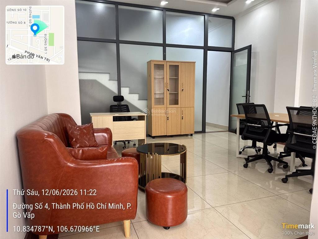 Cho thuê nguyên sàn lầu 3 làm vp giá chỉ 11tr/tháng. có hầm để xe và sẵn máy lạnh
