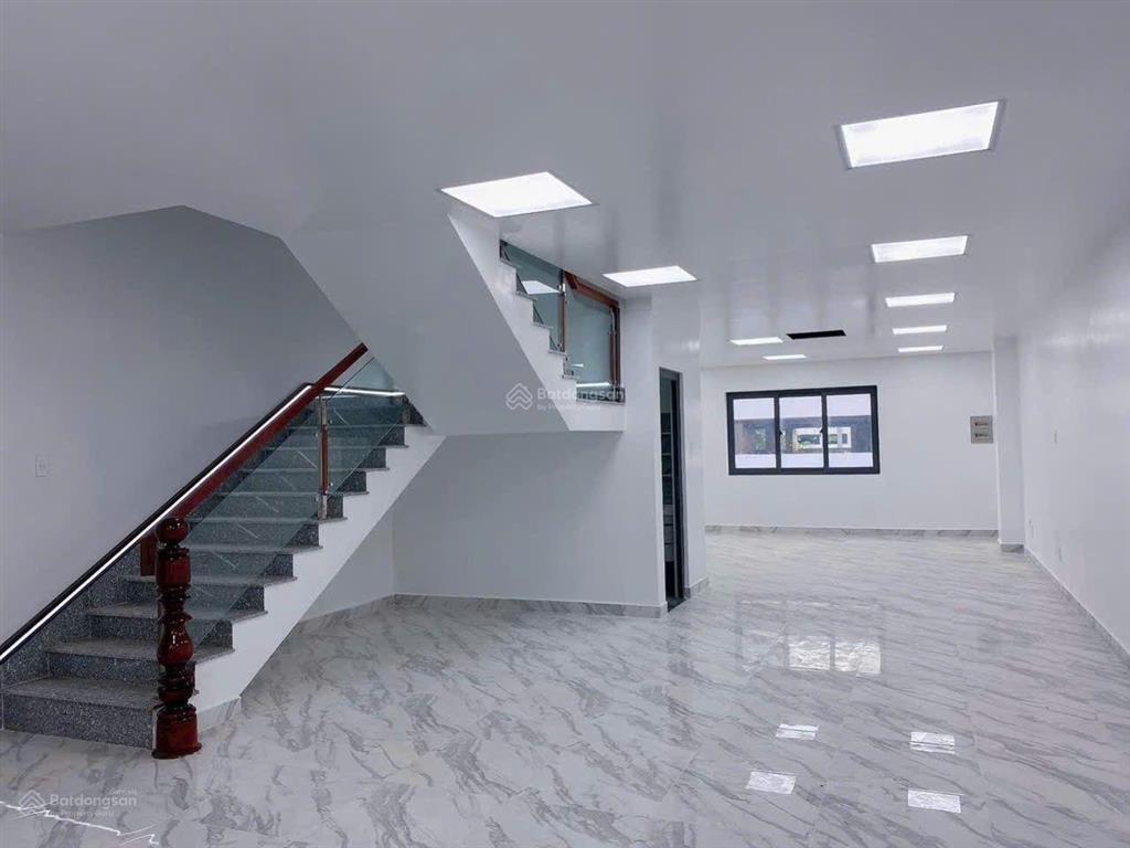 Cho thuê shophouse tmdv khu ecoxuân lái thiêu(bd cũ), dtsd 360m2, kinh doanh đa ngành, giá chỉ 30tr