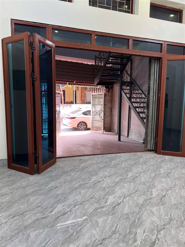 Hiếm ô tô tránh kinh doanh đầu tư đỉnh trục chính thuận an nhà 2 tầng dân xây