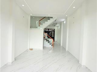 Nhà mới xây, 1 trệt 1 lầu sân thượng 2pn 3wc, đường số 10.  0779 561 ***.