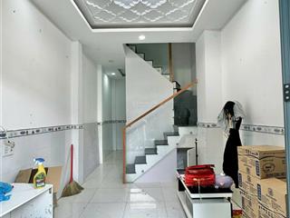 Nhà 4 phòng ngủ, 1 trệt 2 lầu 1 sân thượng, đường phan anh.  0779 561 ***.