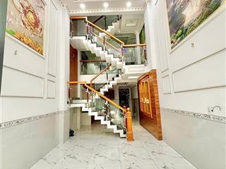 Nhà cho thuê, 5 tầng 5 phòng ngủ, đường gò xoài.  0779 561 *** cao nguyễn.