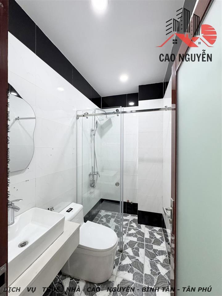 Nhà thuê, 5 tầng, đường lê văn quới, bình tân, 5pn 6wc,  0779 561 ***.