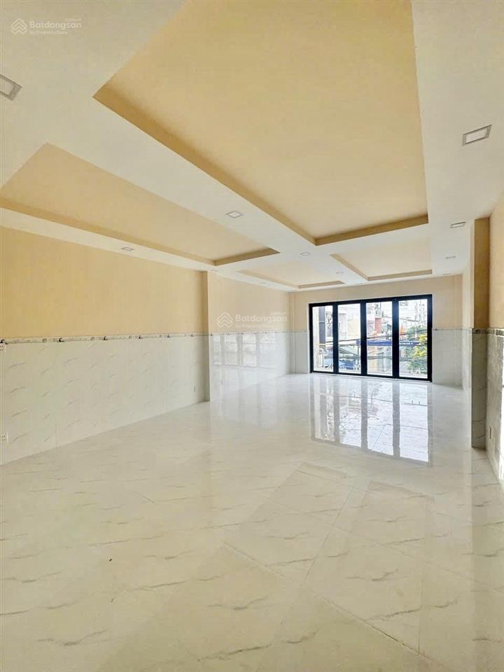 Nhà mtkd 2 lầu, 5,5x30 nở hậu, đường số 1 bhh a bình tân, gần chợ bình long (0779 561 ***)