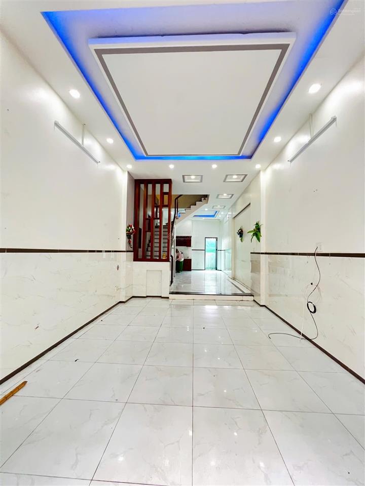 Nhà 4x15 3 lầu 4pn sân thượng, đường mã lò, bhha, bình tân,  0779 561 ***.