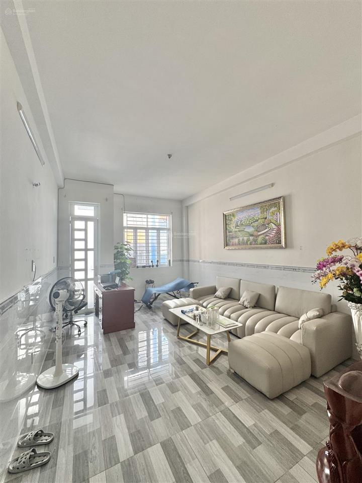 Nhà thuê 4 tầng đường lê văn quới, bình tân (4x14m, 1 trệt 2 lầu 1 sân thượng),  0779 561 ***