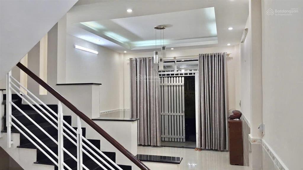 Nhà 4,5x17 2 lầu 3pn 3wc | đường hương lộ 2, bình tân |  0779 561 ***.