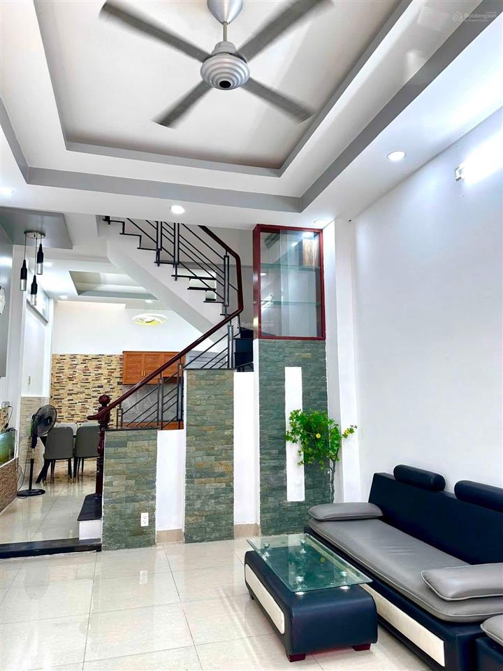Nhà 2 lầu 3pn 3wc có nội thất | ao đôi, btđ a, bình tân,  0779 561 ***.