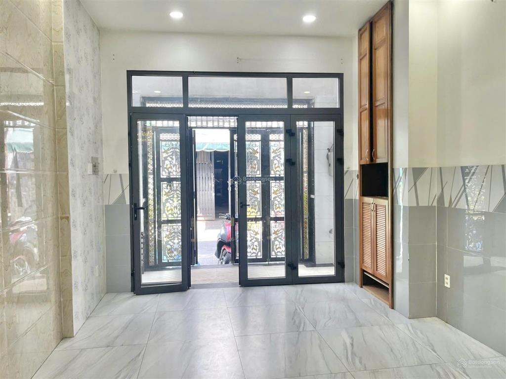 Nhà 4x15, 3 lầu, 5pn, 5wc | đường tốt  chợ bình long, bình tân,  0779 561 ***.