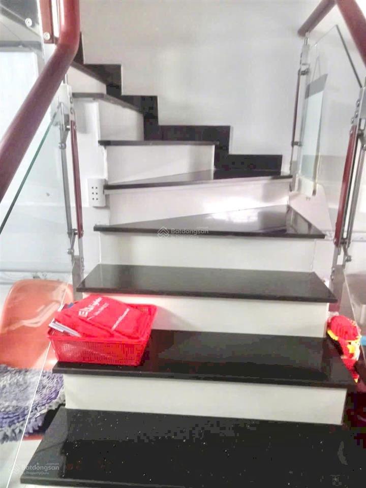 Nhà 2 lầu 4 phòng ngủ, tân kỳ tân quý, bhh, bình tân,  0779 561 ***