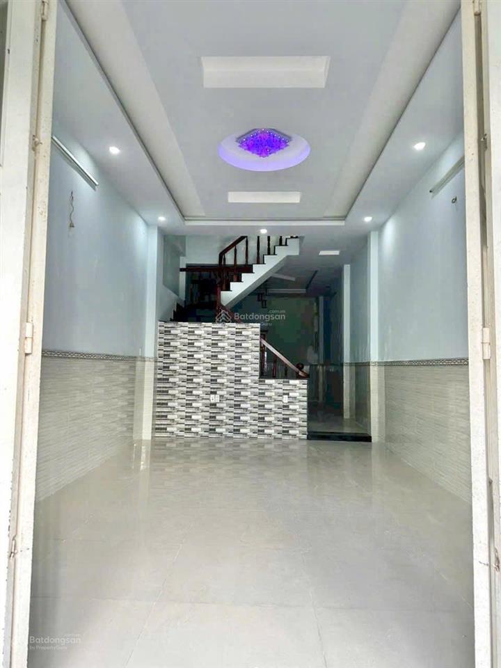 Nhà 4x17 3 lầu 4 phòng ngủ 5wc  đường tân hoà đông, bình tân,  0779 561 ***.