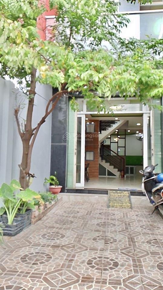 Nguyên căn  4x20 2 lầu 3pn sân thượng  đường chiến lược, bình tân  chính chủ cho thuê