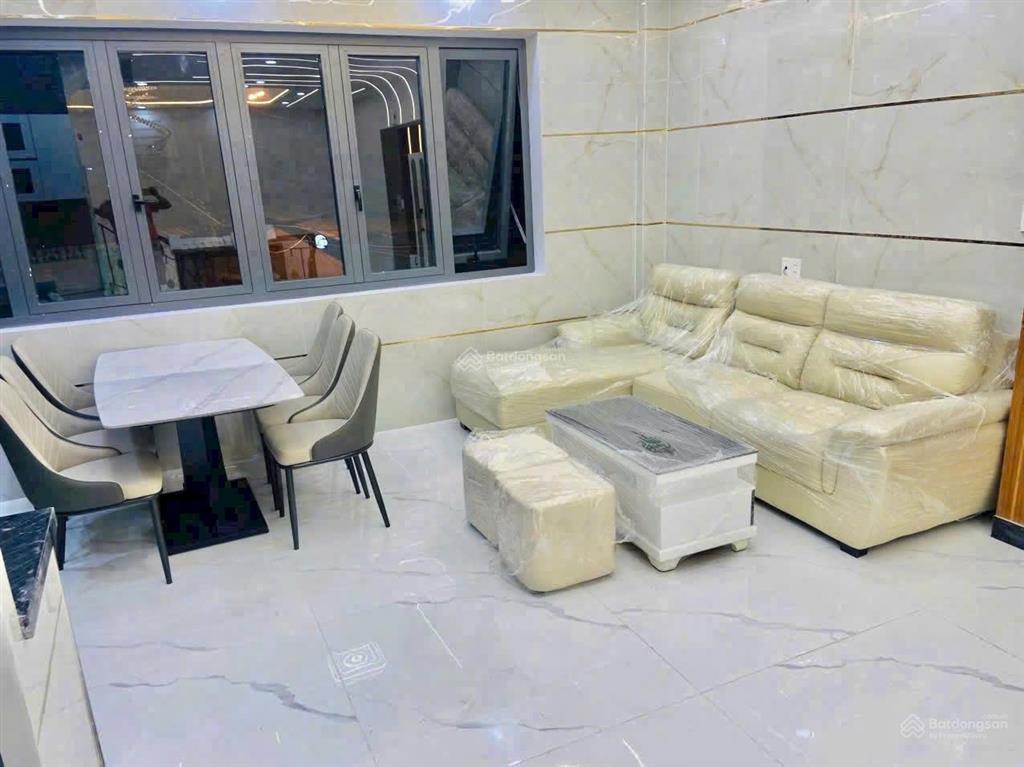 Nguyên căn  5 tầng 5pn 5wc  full nội thất  đường phan anh  chính chủ cho thuê