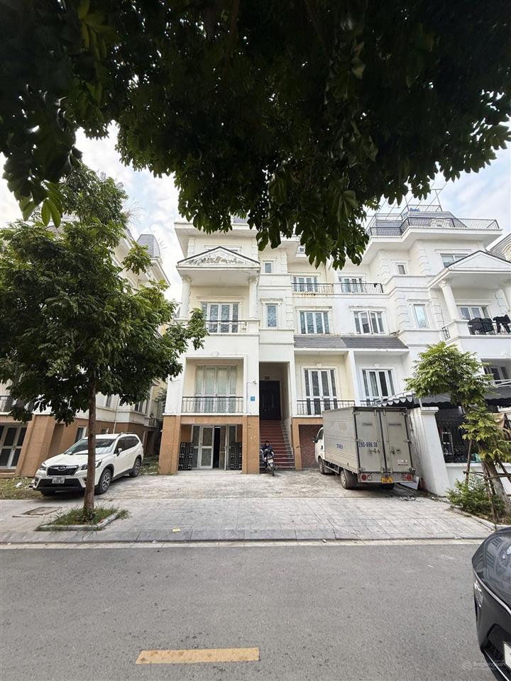 Bán biệt thự song lập lideco hoài đức view vườn hoa đẹp xuất sắc giá chỉ 21 tỷ