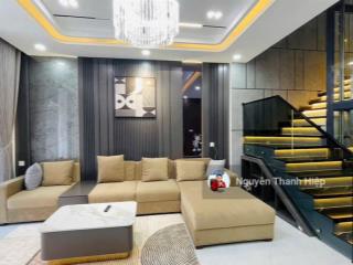 9,45 tỷ sở hữu nhà mới kđt mỹ gia  thang máy hiện đại, full nội thất, cho thuê 40 triệu/tháng.