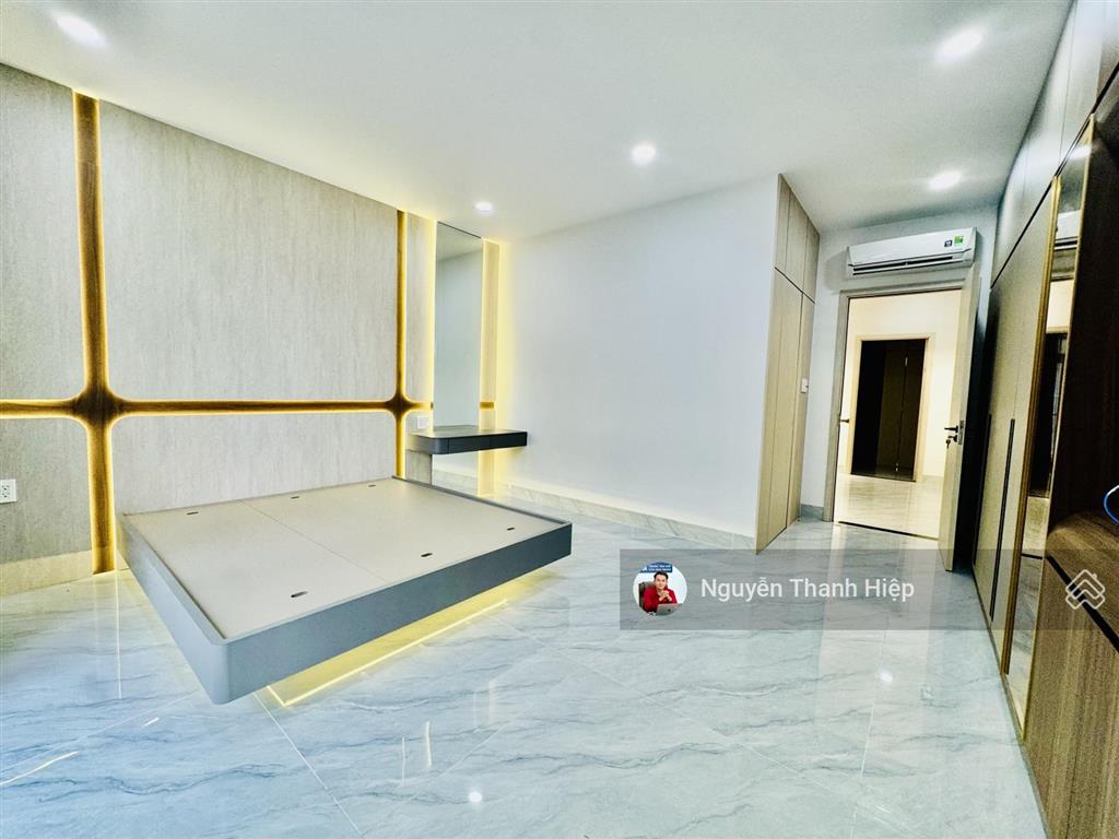 Nhà mới xây tâm huyết gói 5 mỹ gia, full nội thất cao cấp, thang máy nhập khẩu, giá chỉ 10 tỷ